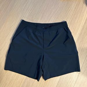 Lululemon Pace Breaker shorts 7in inseam Large Black